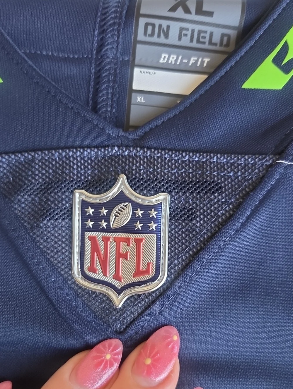 Seattle Seahawks Russell Wilson on field jersey Nike Men XL